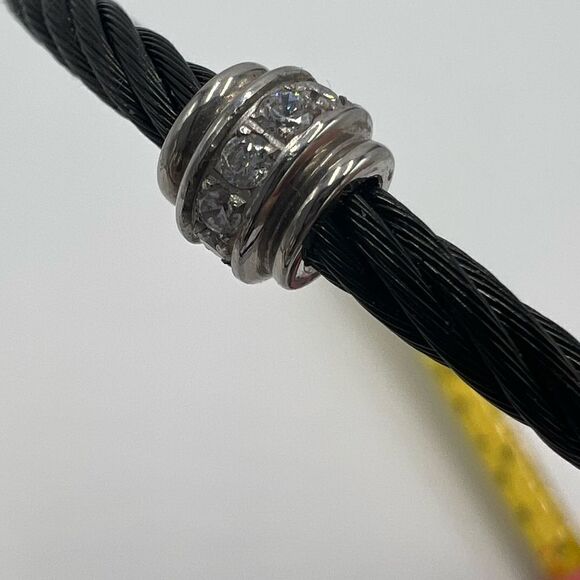 GM China Stainless Steel Twisted Black Rope Magnetic Bracelet - Picture 3 of 5